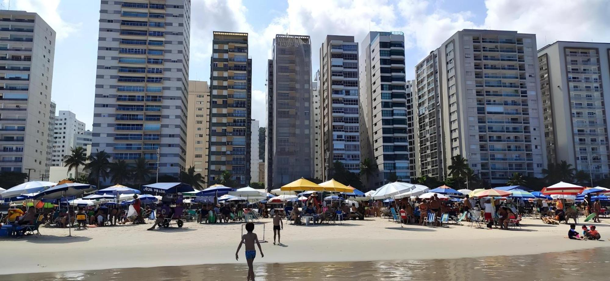 Apartamento Dulce Pitangueiras Com Varanda *